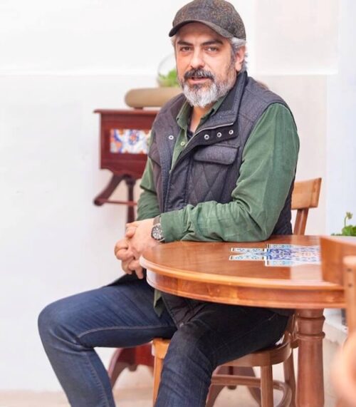 مهدی پاکدل در فروشگاه هندسی